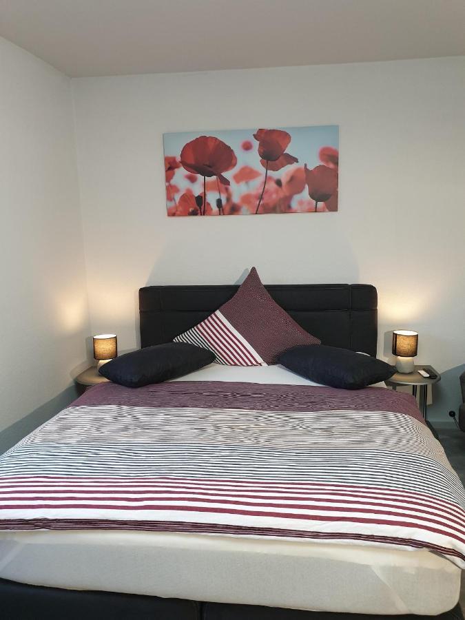 לוסהיים Ferienwohnung Maya מראה חיצוני תמונה