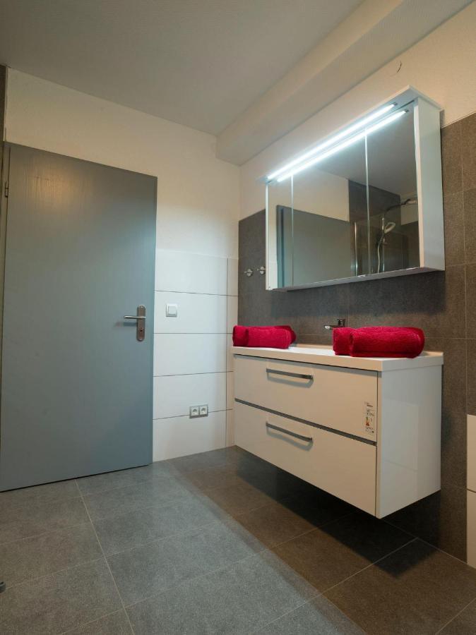 לוסהיים Ferienwohnung Maya מראה חיצוני תמונה