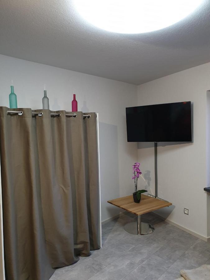 לוסהיים Ferienwohnung Maya מראה חיצוני תמונה